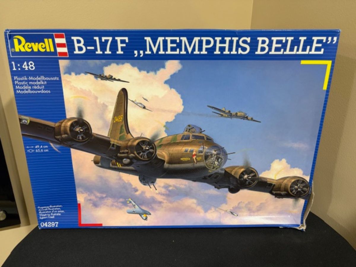 Revell 1/48 B-17F "Memphis Belle" box art